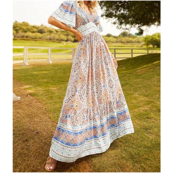Boho Floral Print Butterfly Sleeve Maxi Dress - Picture 5 of 6